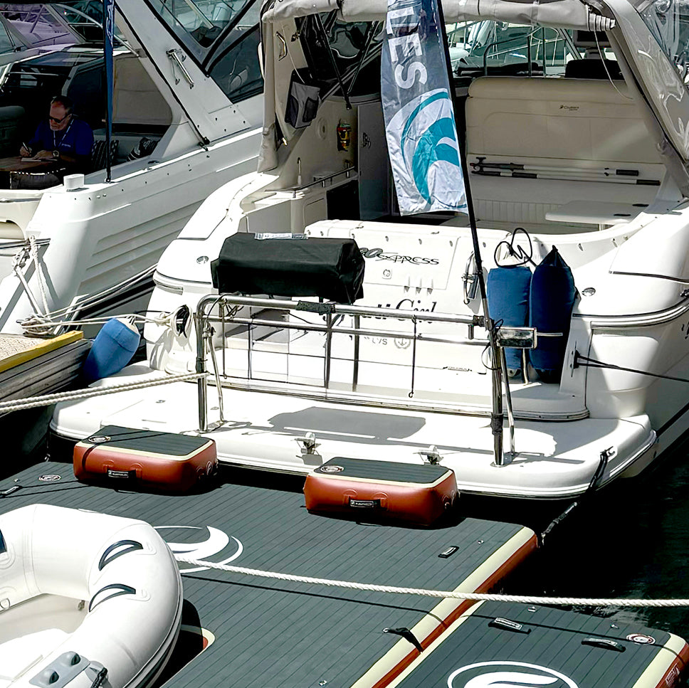 FLOATABLES | DIVE INTO A LIFESTYLE